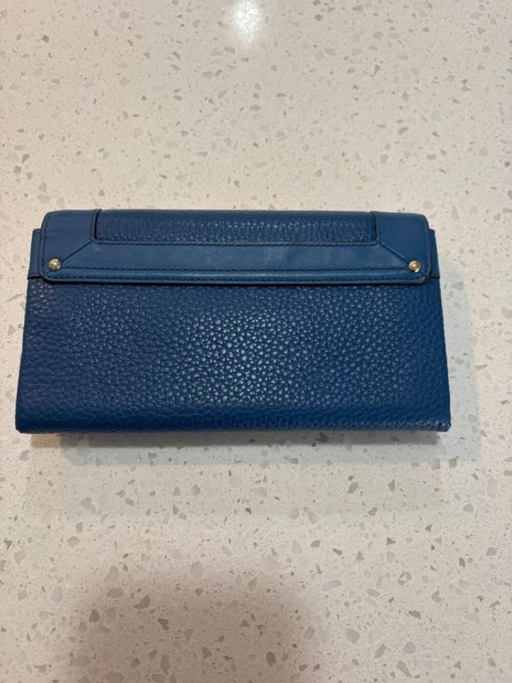 Coach Swagger Wallet - Picture 2 of 4